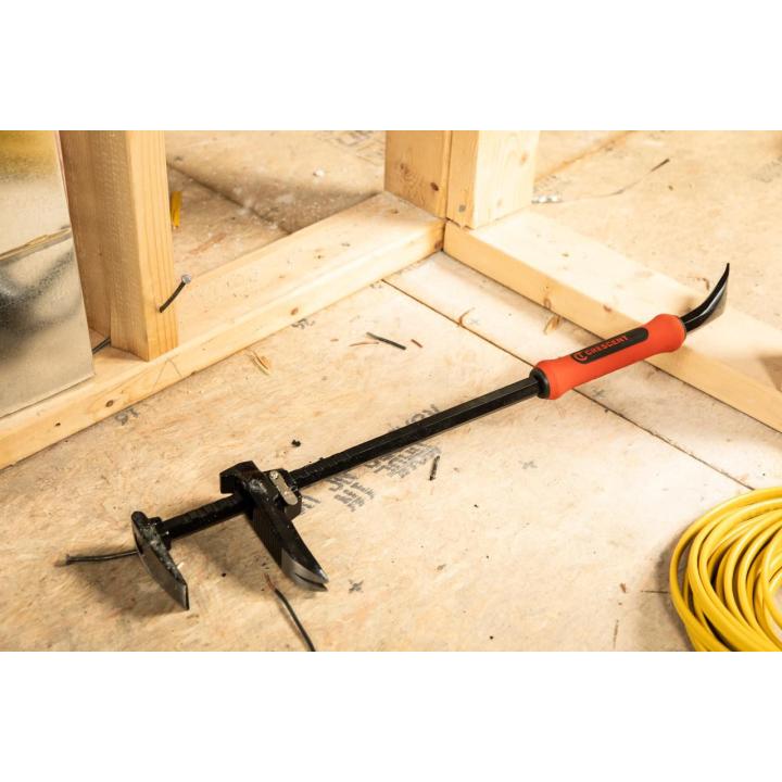 Image of the Crescent 24" adjustable head on a construction site